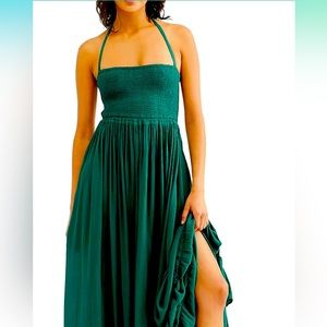 Is from Amazon with tags never used / Free people